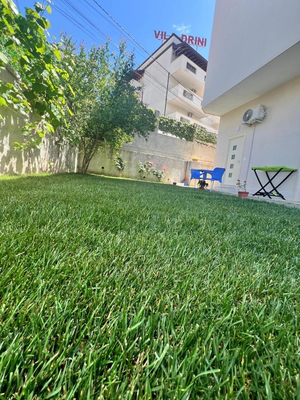 Bp Beach Apartments Голем Екстериор снимка